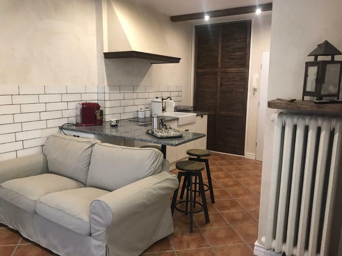 De 55 M² En Centro Ciudad, Con 2 Habitación